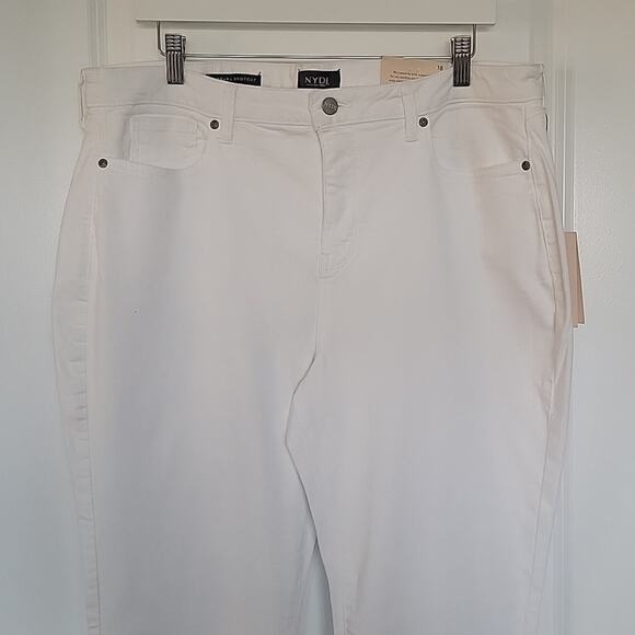 NWT NYDJ Barbara Bootcut Optic White Jeans, 18 - Picture 4 of 8